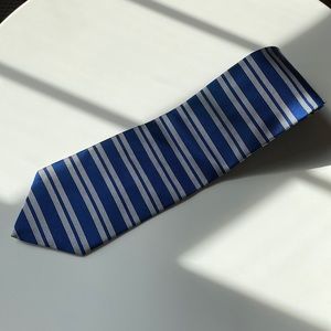 Cricket & Row Silk Tie